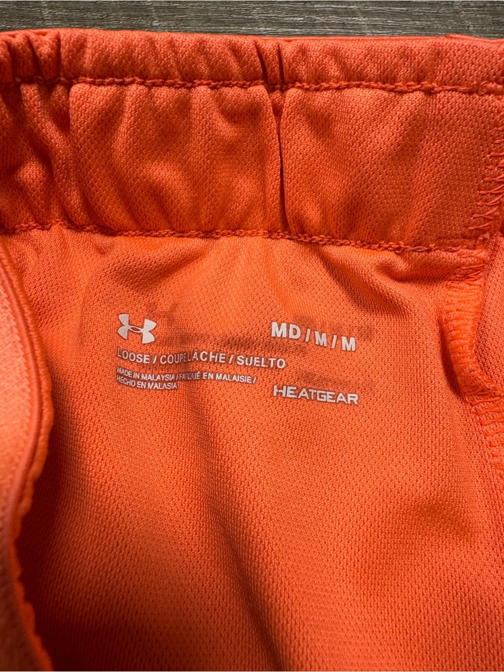 Under Armour Orange Shorts Size Medium - Picture 5 of 6
